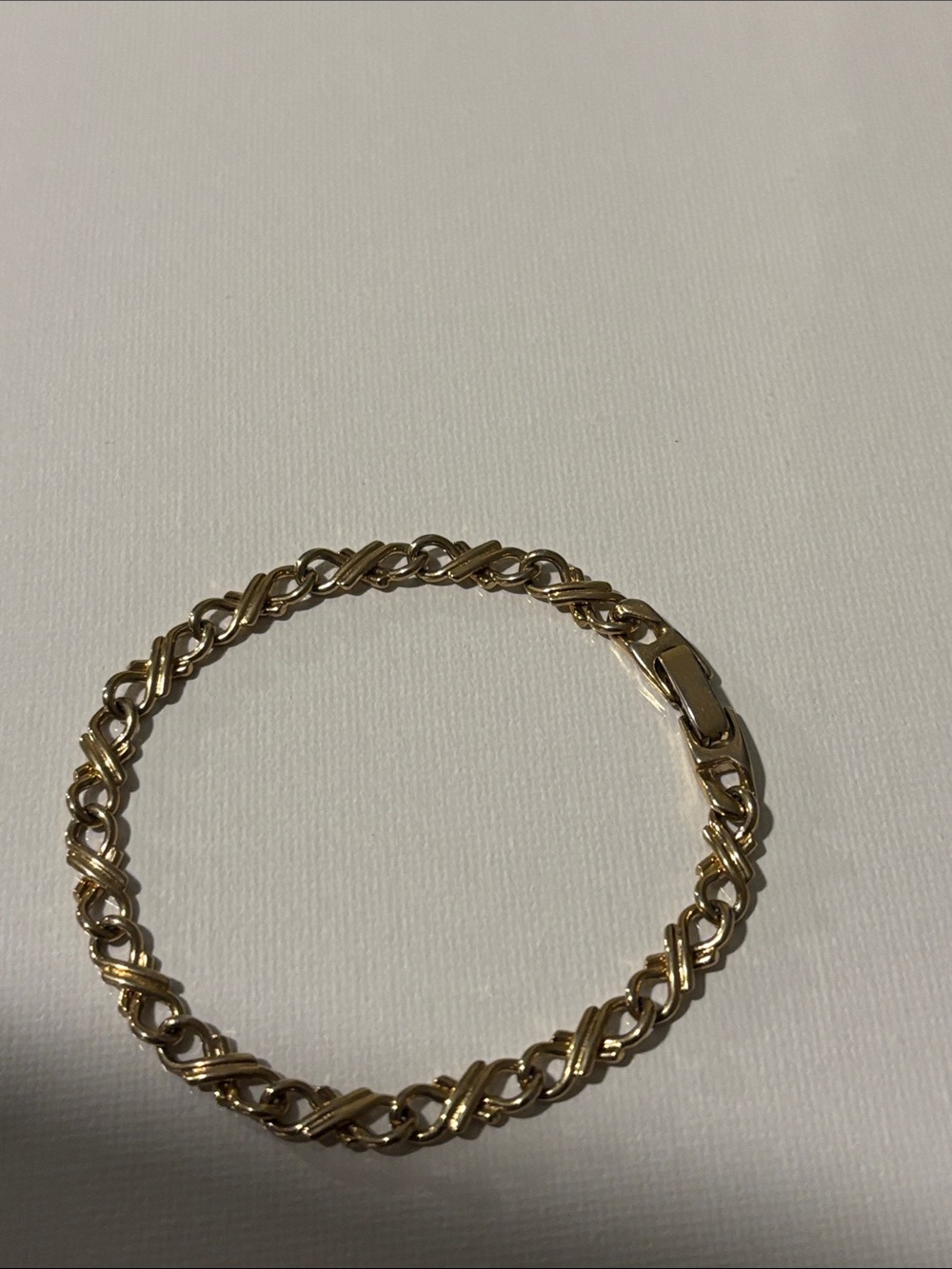 Vintage gold plated xo link fancy bracelet